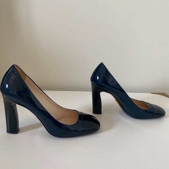 PRADA Two-Tone Patent Leather Cap-Toe Pumps - Picture 2 of 13